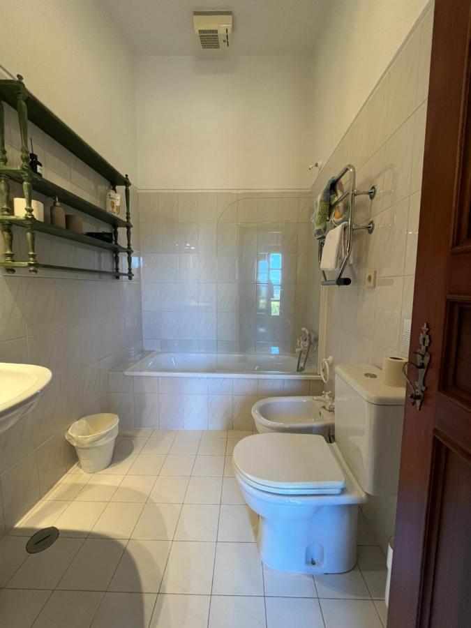 The Quixote House Bed & Breakfast Каминя Екстериор снимка